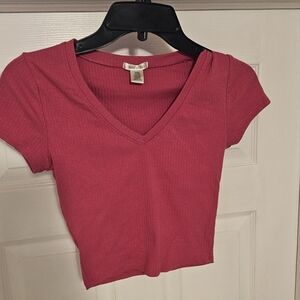 Bozzolo Fuchsia V-Neck Ribbed Tee